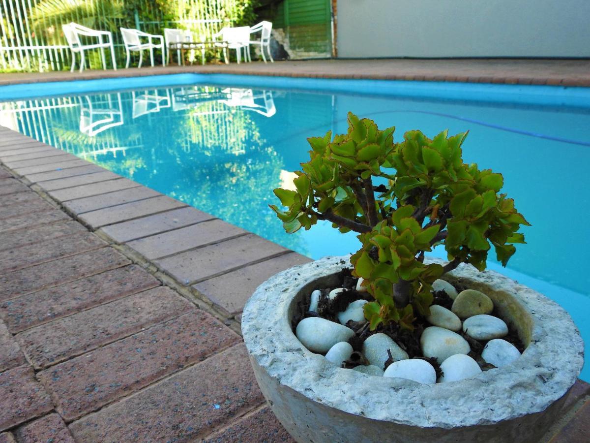 The Lantern Guesthouse Bloemfontein Eksteriør bilde